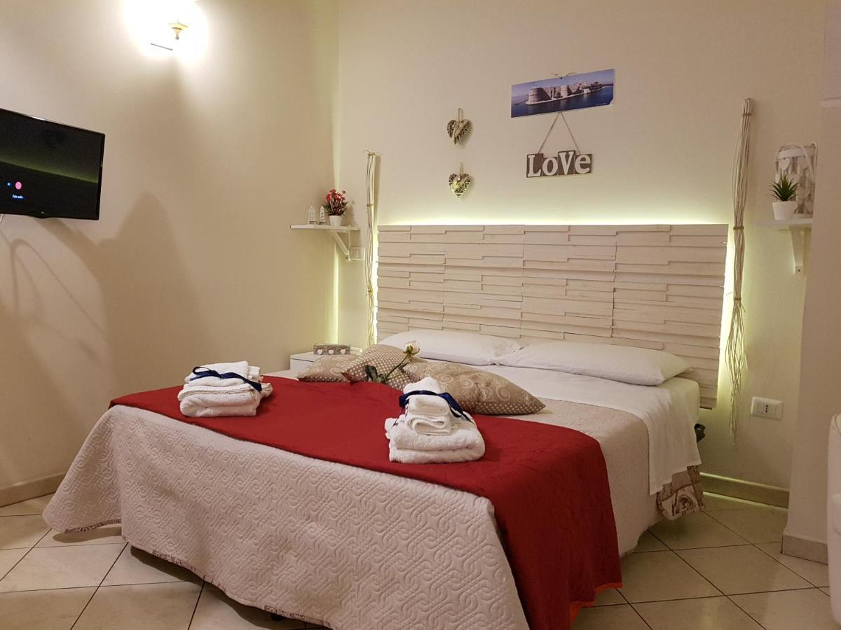 Philos - Appartements & Rooms 타란토 외부 사진